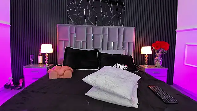 Bigsexxyass online show from July 26, 7:05 am