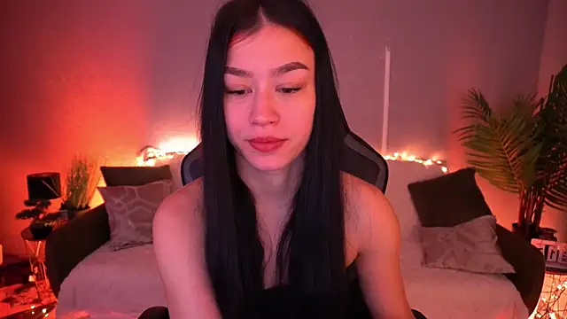 FataleNellie online show from March 17, 10:03 pm