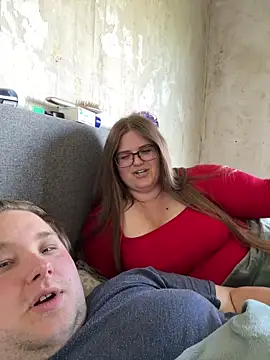 CurvyPaar2 online show from April 25, 1:41 pm