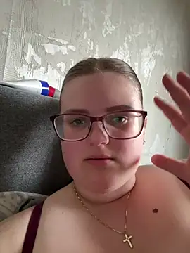 CurvyPaar2 online show from April 19, 12:16 pm