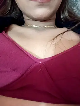 payalsharma95 online show from December 18, 5:50 pm