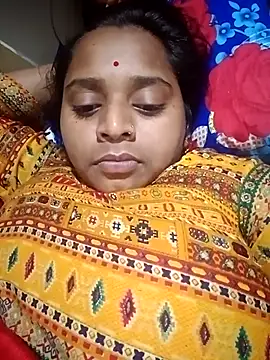 Hot crety online show from October 31, 7:18 pm