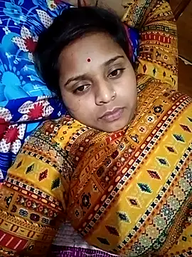 Snapshot of Hot_crety chatting on September 23, 11:19 am Hot crety online show from September 23, 11:19 am