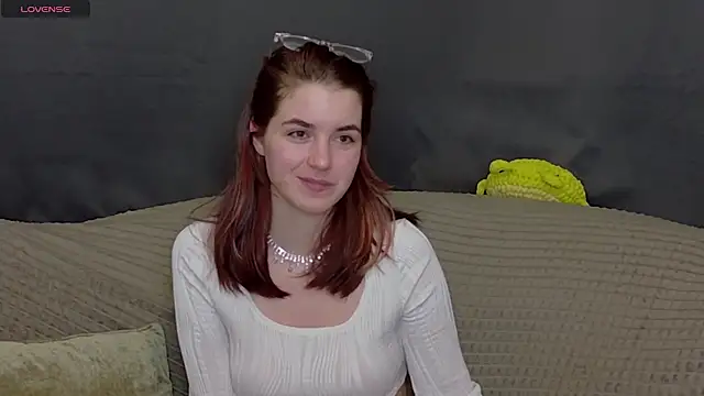 ElzaBlis online show from November 17, 5:02 pm