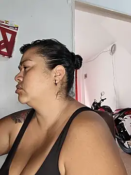 NARNYALABELLA online show from June 2, 12:50 pm