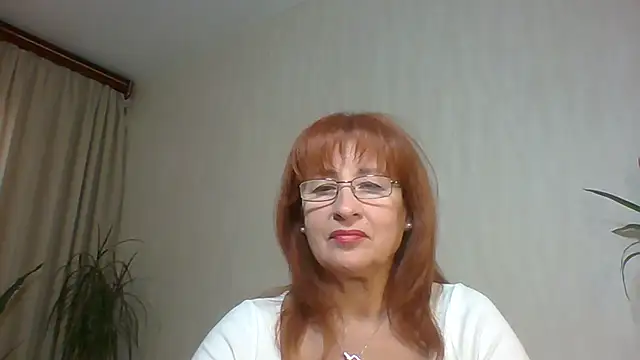 Snapshot of Marellaa chatting on October 19, 6:59 am Marellaa online show from October 19, 6:59 am