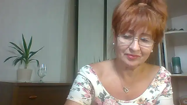 Snapshot of Marellaa chatting on October 2, 9:03 am Marellaa online show from October 2, 9:03 am