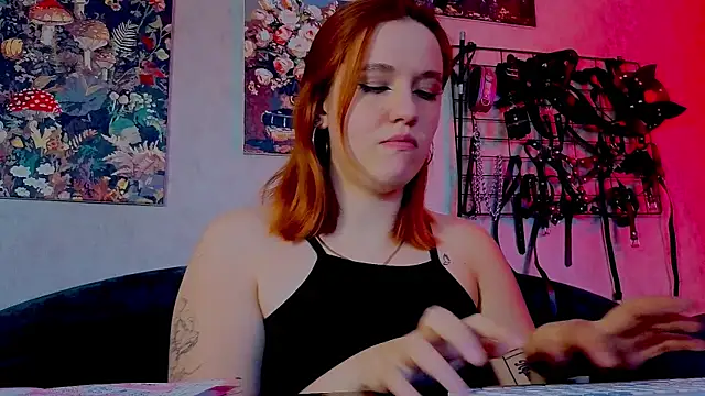 the high priestess online show from April 25, 5:10 am