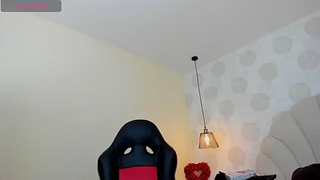 GIANAMILLER6 online show from April 25, 12:19 pm