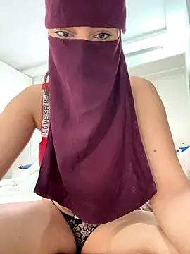 Snapshot of Rabroba89six chatting on October 20, 1:36 pm Rabroba89six online show from October 20, 1:36 pm