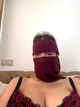 Snapshot of Rabroba89six chatting on September 15, 1:30 pm Rabroba89six online show from September 15, 1:30 pm