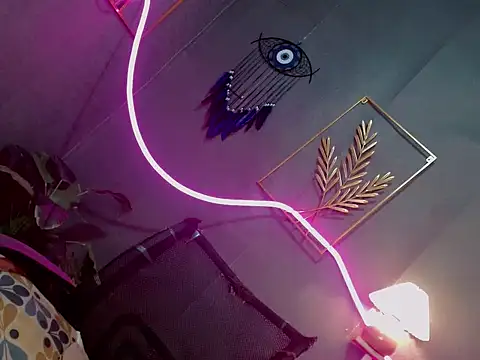 cassielily online show from October 14, 6:27 am