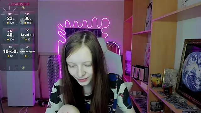 AliceHaris online show from November 15, 3:18 am