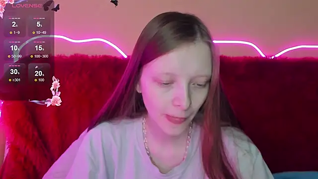 AliceHaris online show from December 19, 1:21 am