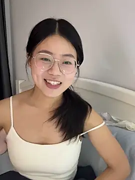 Ella-A9 online show from September 25, 4:17 pm