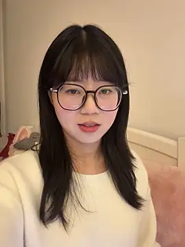 Ella-A9 online show from January 18, 4:14 pm