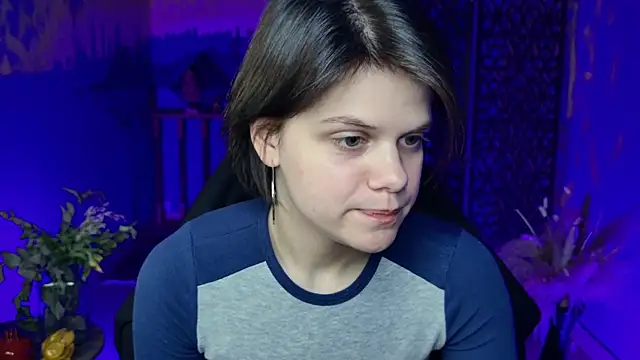 EllieMurler online show from September 16, 9:39 am