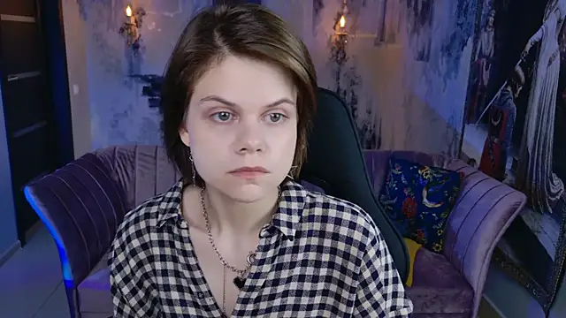 EllieMurler online show from October 27, 9:05 am