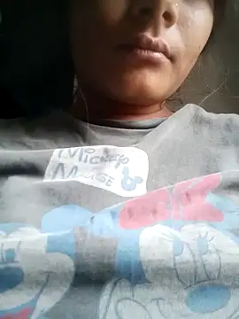 Snapshot of Hot_siiii chatting on September 18, 4:22 am Hot siiii online show from September 18, 4:22 am
