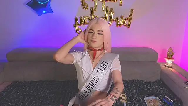 chloe ember online show from November 26, 6:14 am