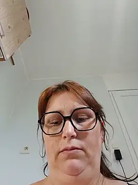Fformesx online show from June 2, 12:39 pm