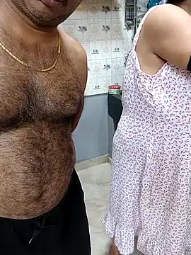 Queen Nightt online show from March 30, 3:39 am