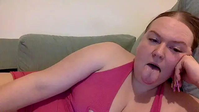 gracelovesxx online show from February 12, 8:32 pm