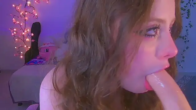 Lil bela online show from February 18, 1:54 pm