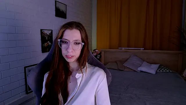 CareyJonas online show from April 26, 7:00 pm