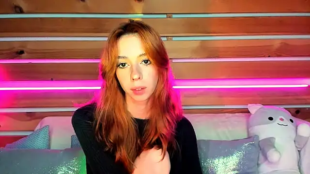 Lori Williams online show from September 18, 1:26 am