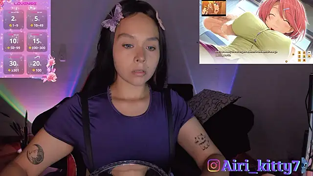 lila kitty81 online show from March 2, 9:20 pm