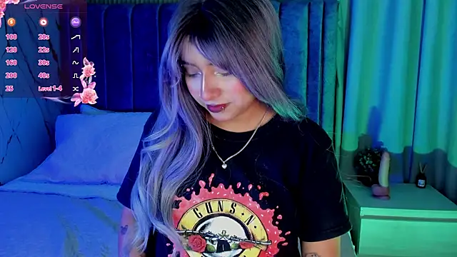 artemish   online show from December 20, 1:26 pm