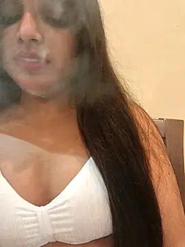 Maahhii 2 online show from November 18, 7:59 pm