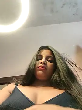 Maahhii 2 online show from April 26, 2:26 pm