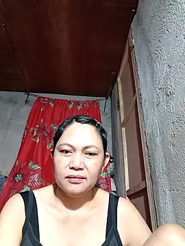 Snapshot of Everleigh_mom chatting on September 16, 9:12 pm Everleigh mom online show from September 16, 9:12 pm