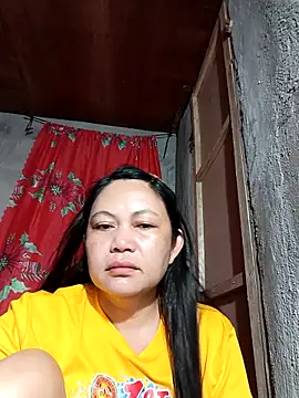 Snapshot of Everleigh_mom chatting on September 13, 8:50 pm Everleigh mom online show from September 13, 8:50 pm