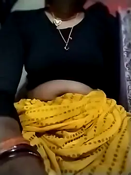 Snapshot of Hot_yasha chatting on September 22, 6:28 pm Hot yasha online show from September 22, 6:28 pm