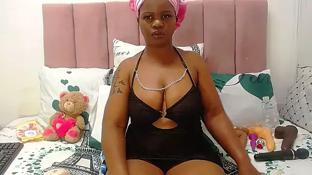 RoundaAssx22 online show from February 6, 12:03 am