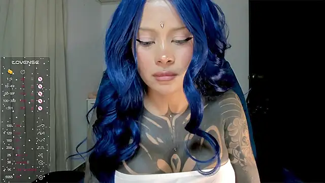 AlinaLukyanova online show from April 27, 5:26 am