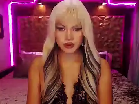 YllanaAltheaXxX online show from September 26, 8:28 pm