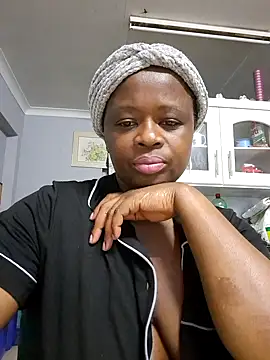 cairococo online show from September 15, 6:37 pm