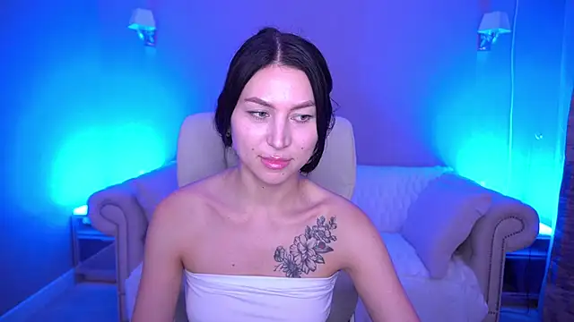 EliseVelour online show from November 20, 1:56 pm