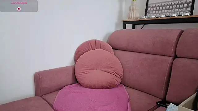 sonyaxbelle online show from April 25, 1:41 pm