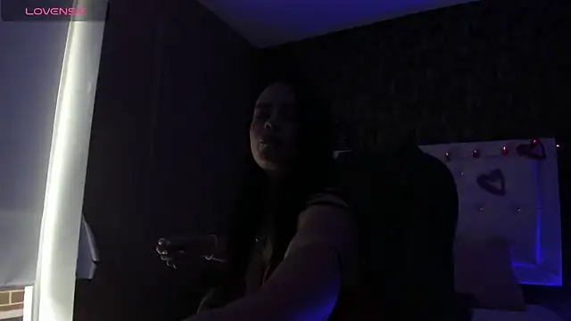 Snapshot of andrea__hills chatting on September 27, 8:38 pm andrea hills online show from September 27, 8:38 pm