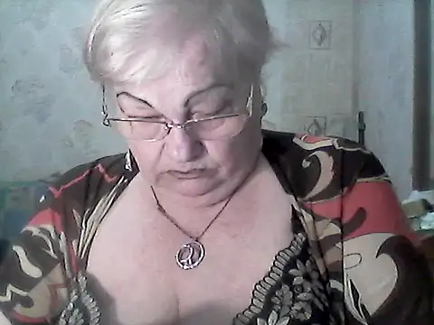 NatalieNorth online show from February 8, 11:40 pm