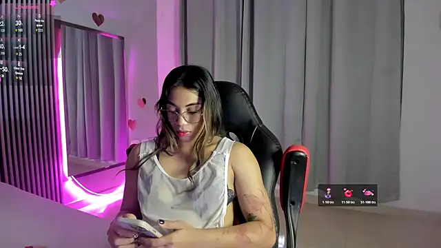 rachell owen online show from December 5, 4:45 am