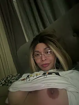 Monstercockgoddessx online show from March 20, 8:47 pm