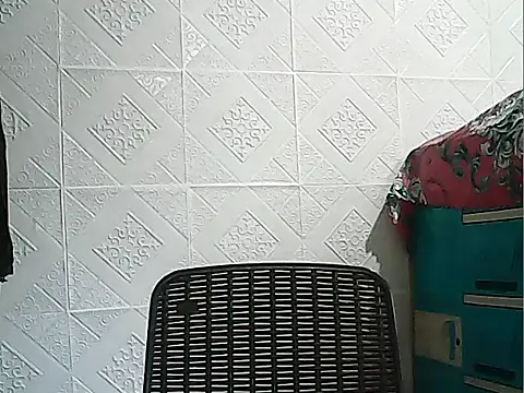 CreamyPussy4uxx online show from February 19, 2:00 am