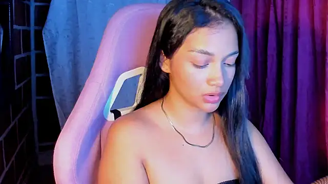 MelanyOconner online show from April 23, 5:59 am