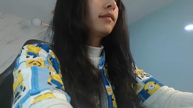 victoria hernandez t  online show from March 16, 1:15 pm